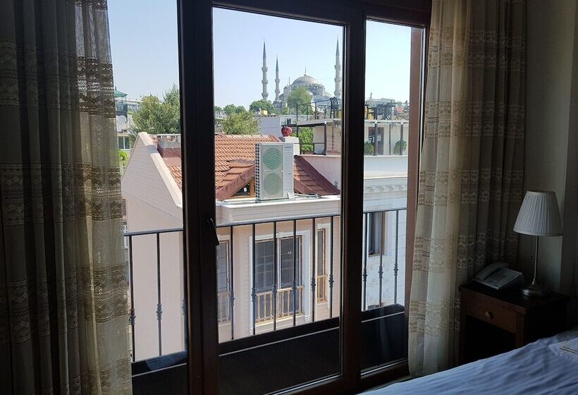 Standart Oda, Bucoleon By Cheers