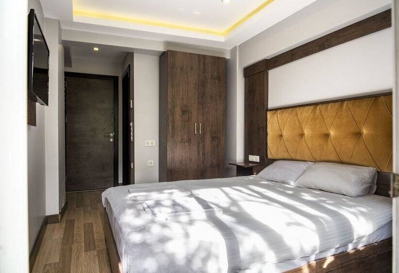 Delüks Oda, Bucoleon By Cheers