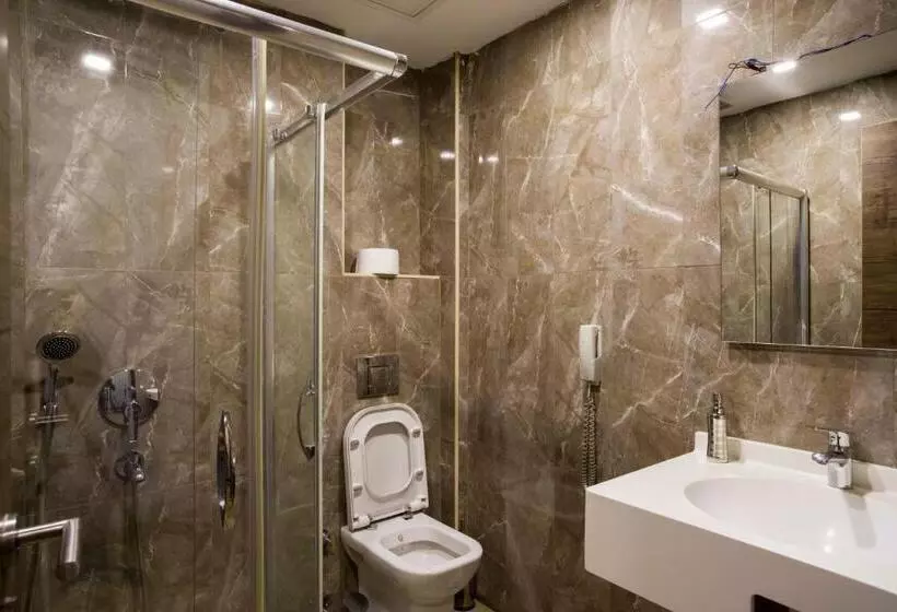 Suite with Terrace, Bucoleon By Cheers