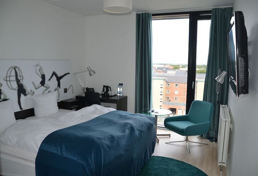 高级大房间, Dgi Huset Herning