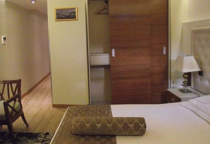 デラックスルーム, Galata Palace