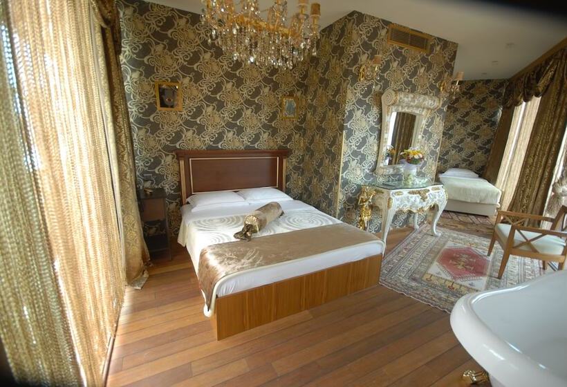キングサイズベッドのスタンダードルーム, Galata Palace
