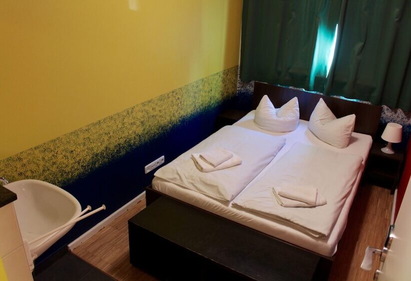 اتاق استاندارد با سرویس بهداشتی مشترک, Holi City Apart Hotel Berlin