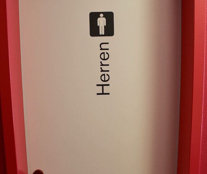 اتاق استاندارد چهارنفره با سرویس بهداشتی مشترک, Holi City Apart Hotel Berlin