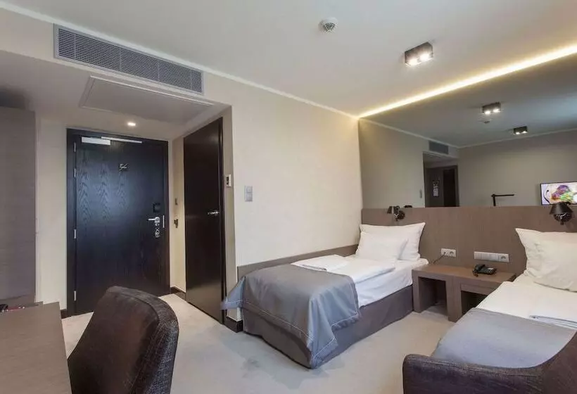 اتاق کلاسیک, Ilonn