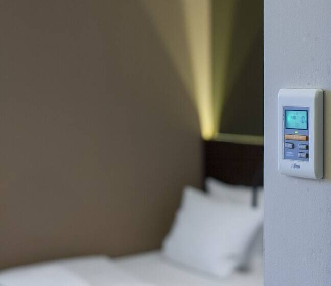 اتاق کلاسیک, Ilonn