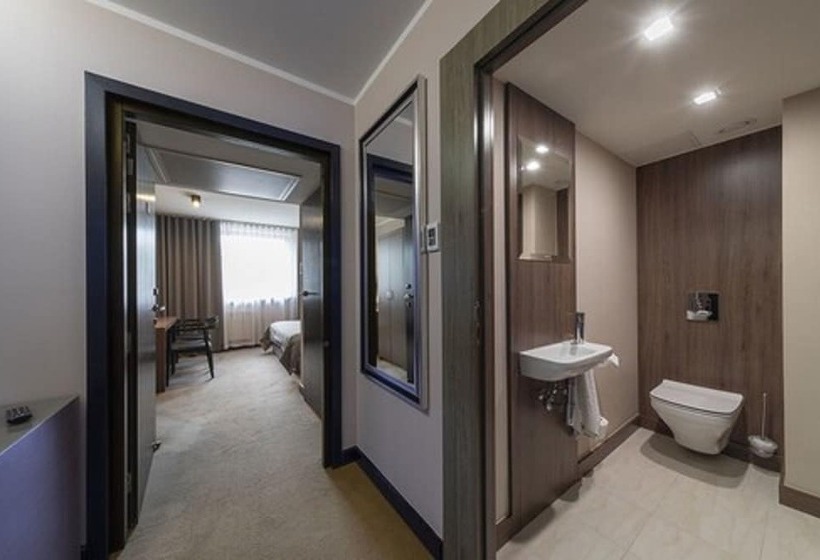 آپارتمان 1 خوابه, Ilonn