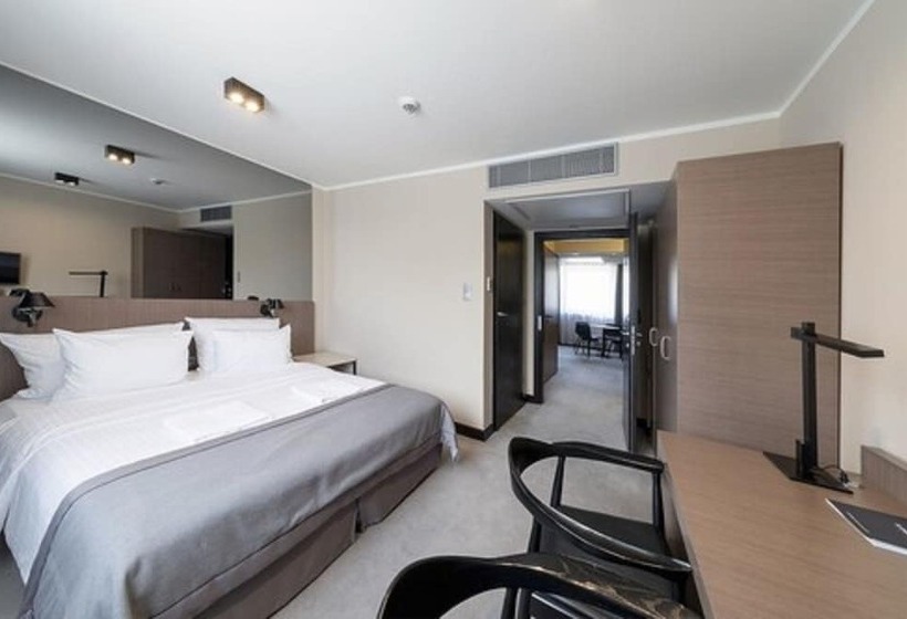 آپارتمان 1 خوابه, Ilonn