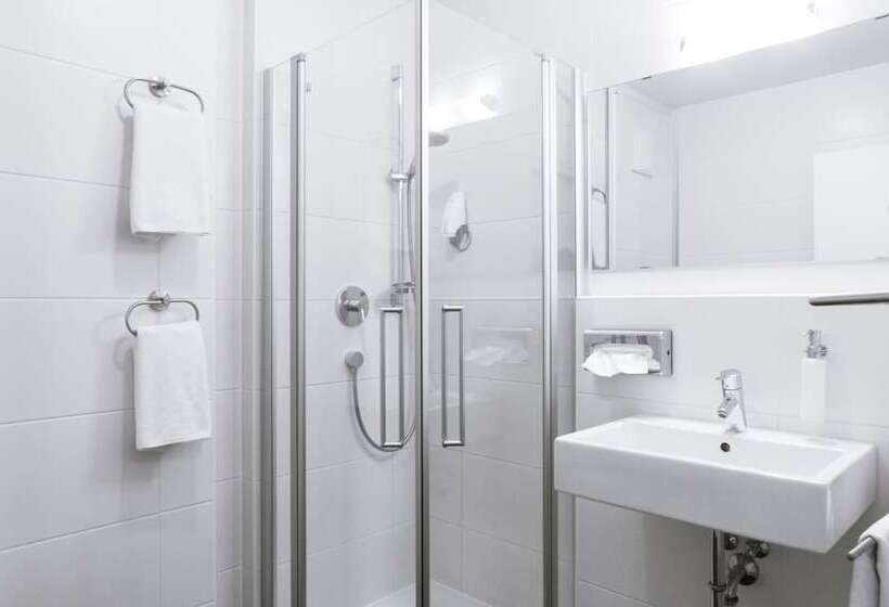 标准间, Kapeller Innsbruck