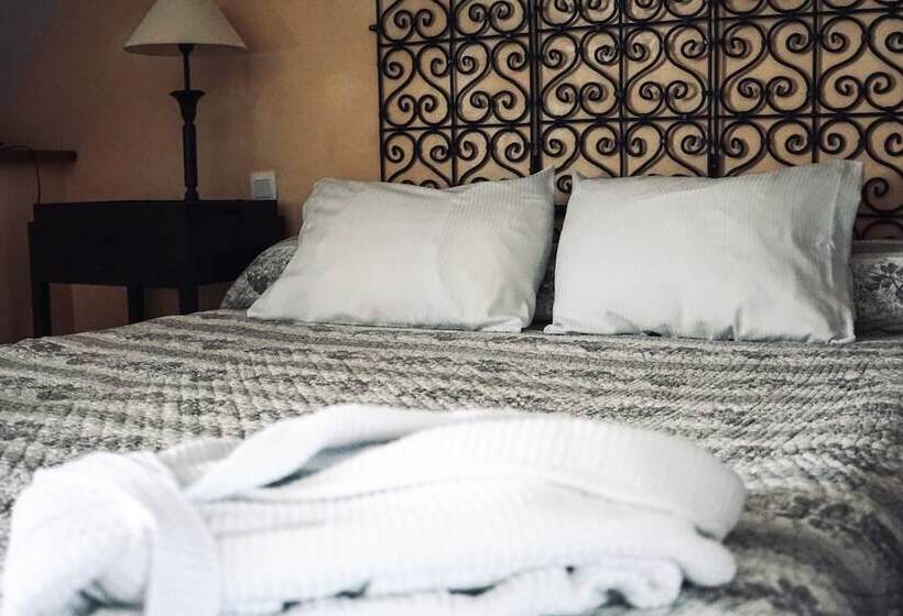 غرفة كومفورت, Manoir Des Douets Fleuris