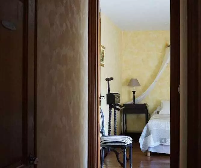 Superior-huone, Manoir Des Douets Fleuris