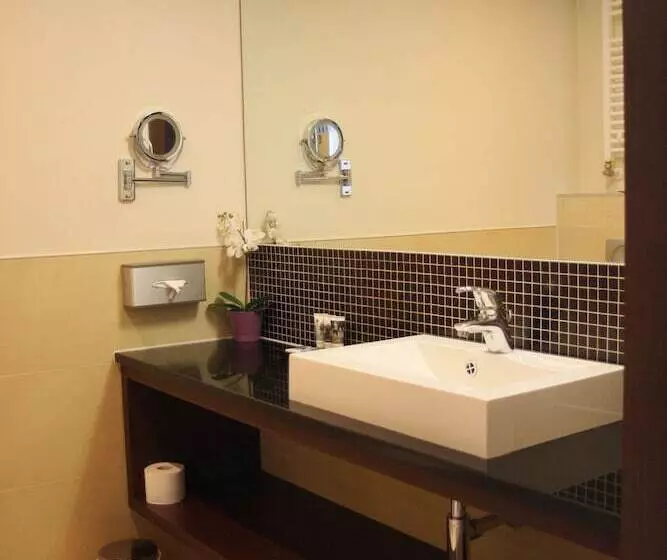 اتاق سوپریور, Mercure Warszawa Airport