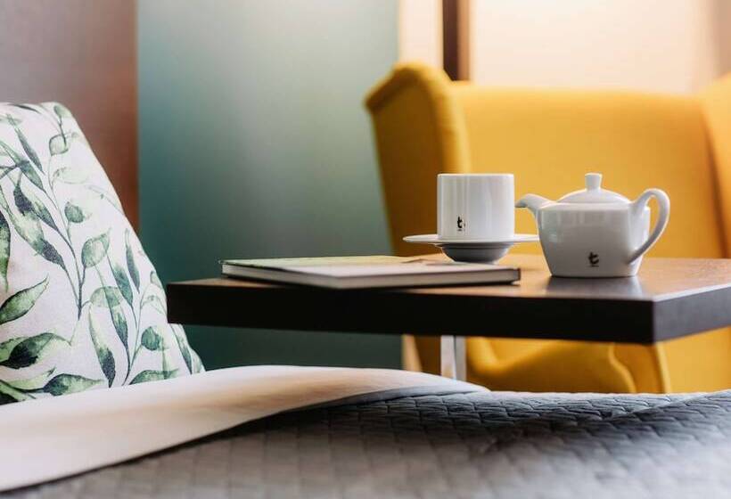 クラシックルーム, Mercure Warszawa Airport