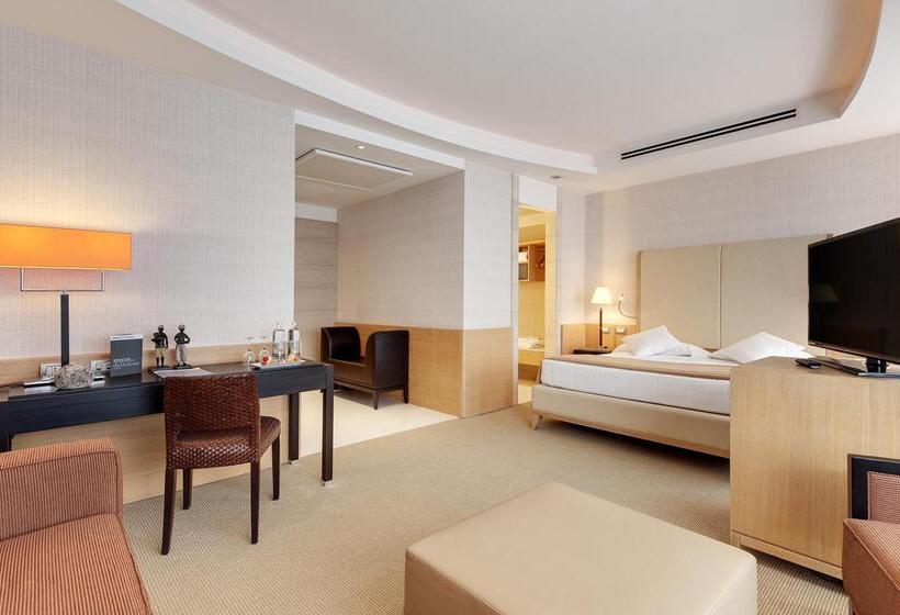 סוויטה, Precise House Mantegna Roma