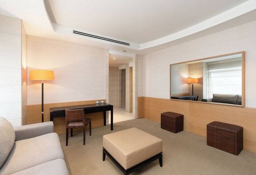 סוויטה, Precise House Mantegna Roma