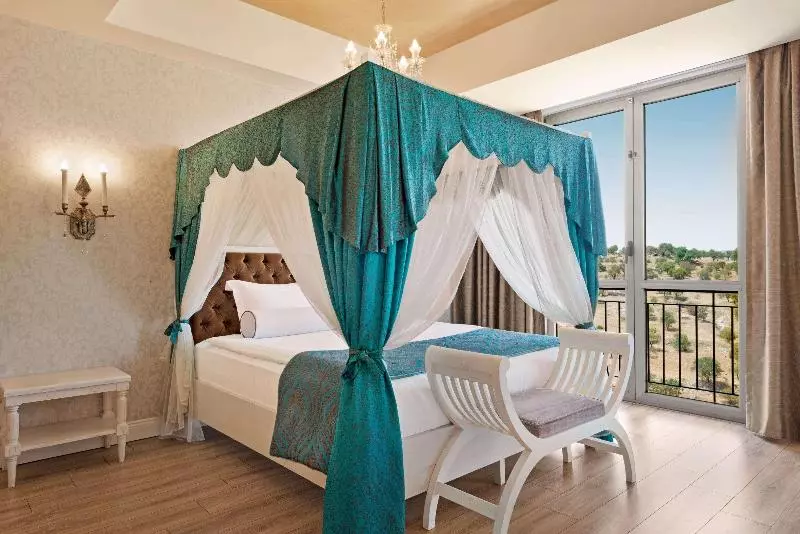 سوئیت با تخت بزرگ, Ramada Plaza By Wyndham Mardin