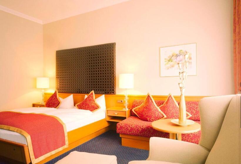 标准三人间, Romantik Hotel Schwanefeld & Spa