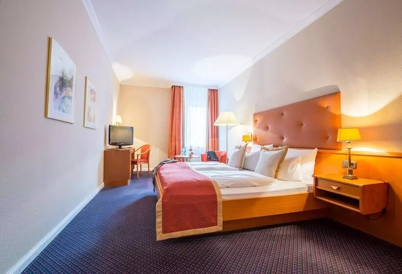 コンフォートルーム, Romantik Hotel Schwanefeld & Spa