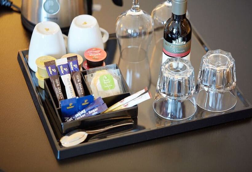 高级家庭房间, Scandic Hamburg Emporio