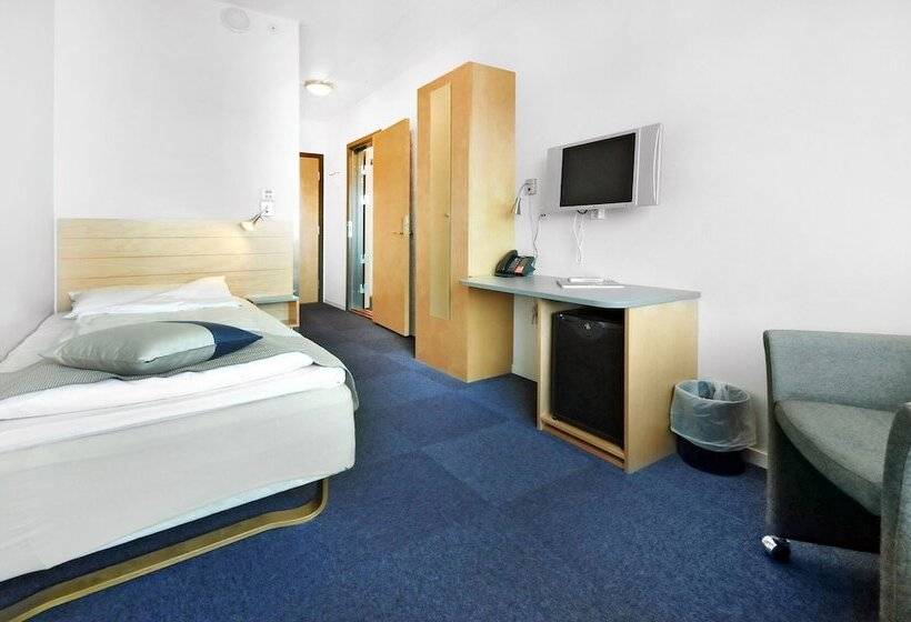 חדר סטנדרט יחיד, St Svithun