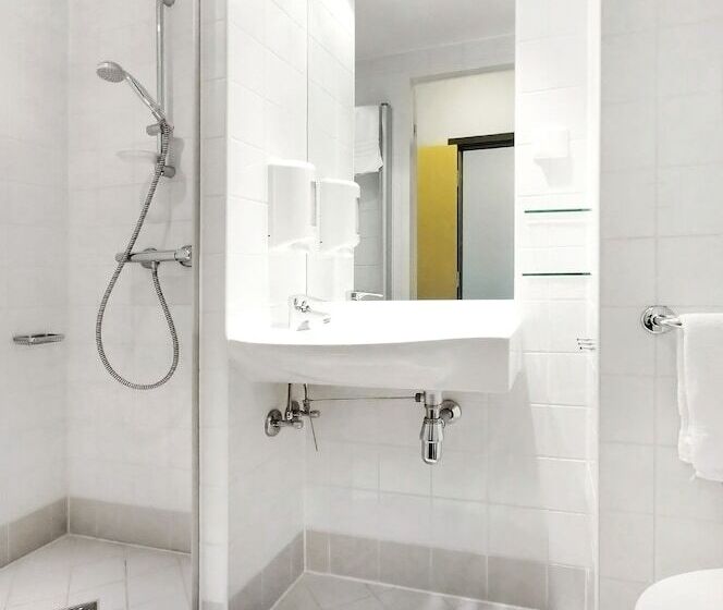 חדר סטנדרט, St Svithun