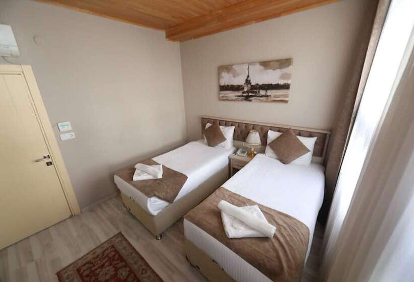 Standard Single Room, Sultans Royal