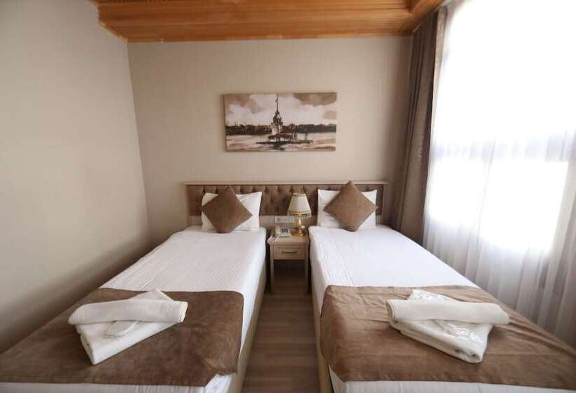 Standard Single Room, Sultans Royal