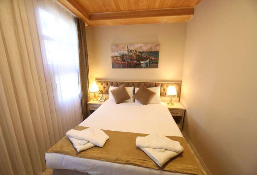 Standard Single Room, Sultans Royal
