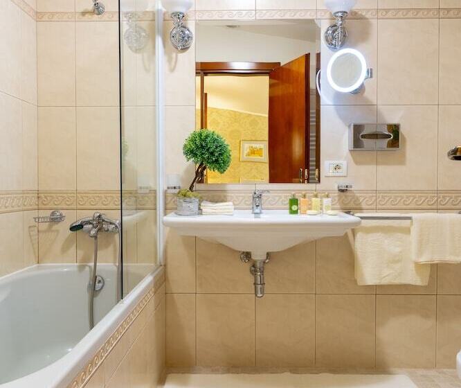 اتاق لوکس, Suter Palace Heritage Boutique