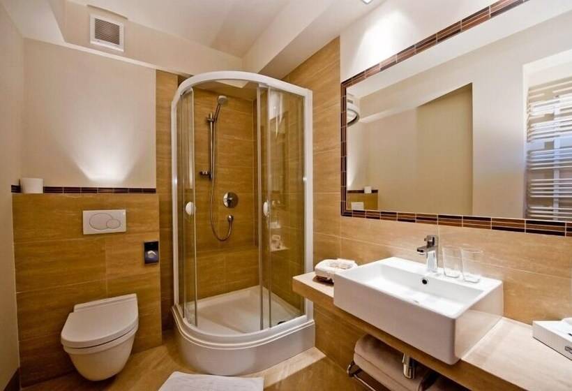 غرفة قياسية, Tumski