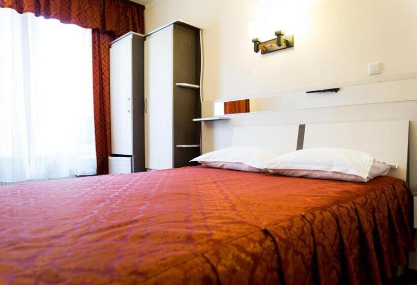 اتاق استاندارد یک نفره, Zamca Suceava