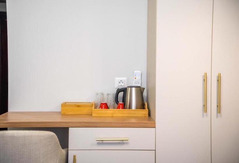 اتاق سوپریور, Zamca Suceava