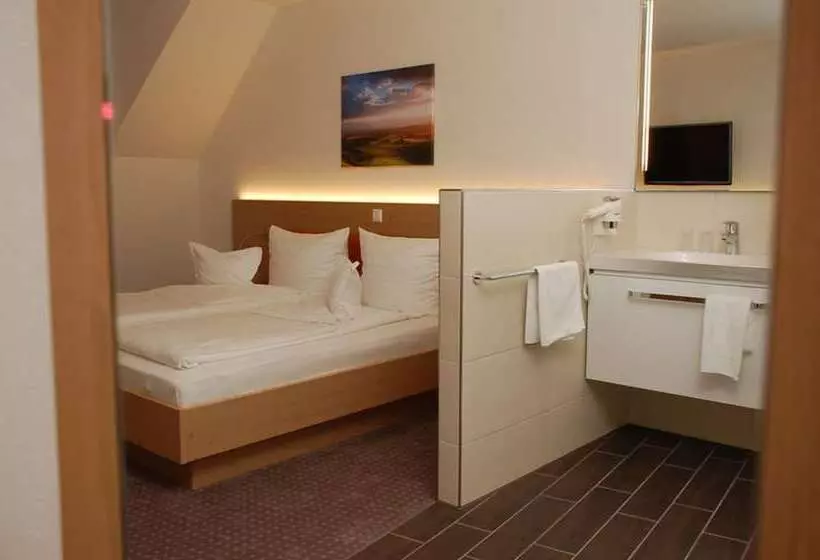 Comfort Yhden Hengen Huone, Landhotel Behre
