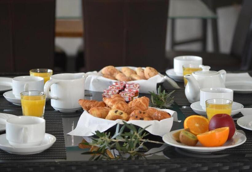 استودیو استاندارد با چشمانداز دریا و بالکن, En Aparté