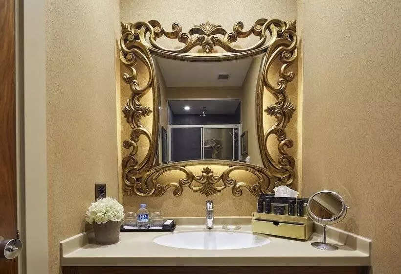 Suite Sea View, Taksim Prelude