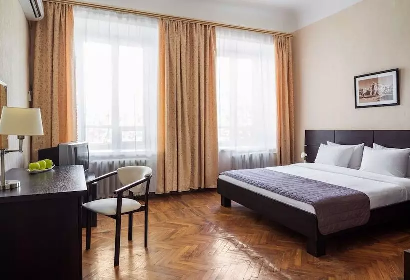 اتاق استاندارد, Tsentralnaya Hotel