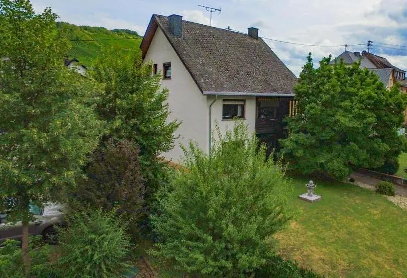 スタンダードルーム, Moselhaus