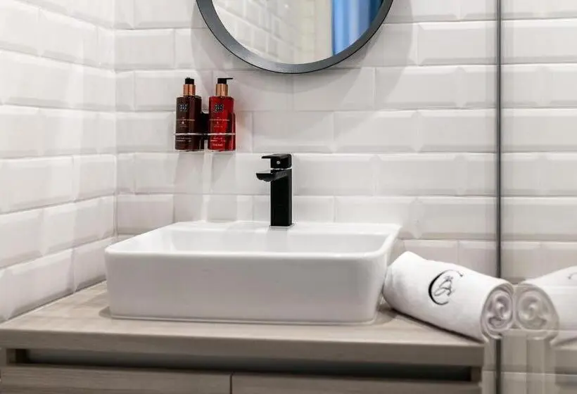 スーペリアスタジオ, Catalog Boutique Rooms