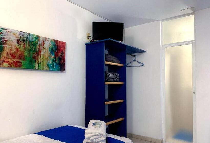 Quarto Estandar, La Casa Del Expositor