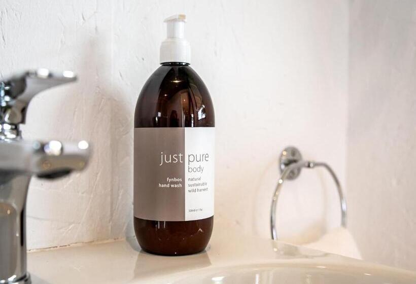 수피리어 방갈로, Hemel N Aarde Stud