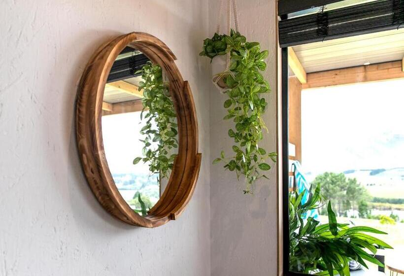 수피리어 방갈로, Hemel N Aarde Stud