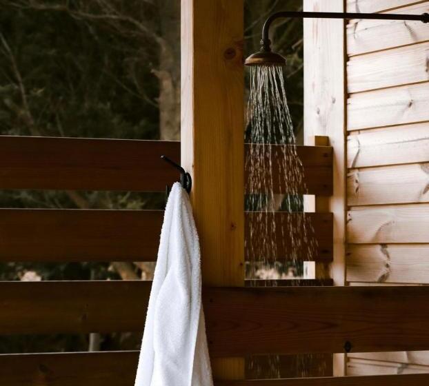 디럭스 방갈로, Hemel N Aarde Stud