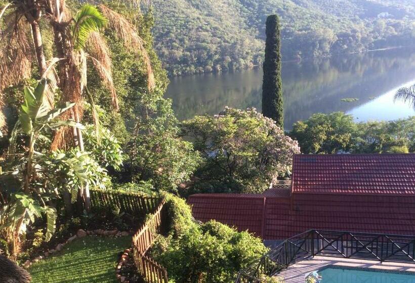 غرفة قياسية سرير ملكى, Cozy Kosmos