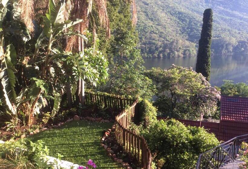 غرفة قياسية سرير ملكى, Cozy Kosmos