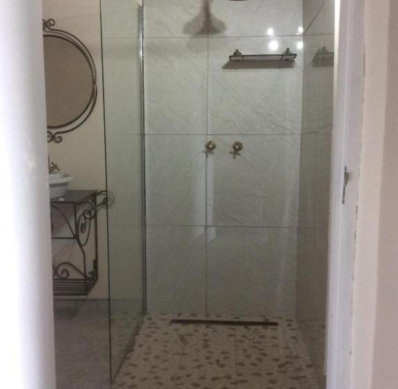 غرفة قياسية سرير ملكى, Cozy Kosmos