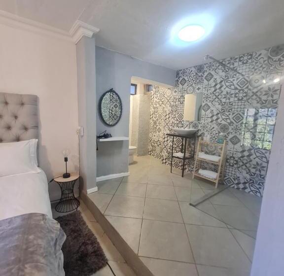 غرفة قياسية, Cozy Kosmos