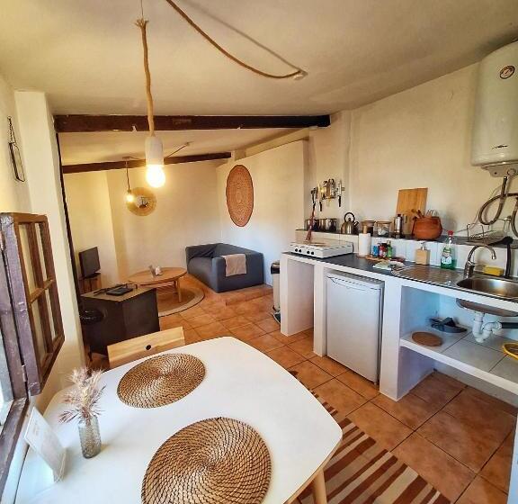 آپارتمان 1 خوابه با چشمانداز, Finca Serrato