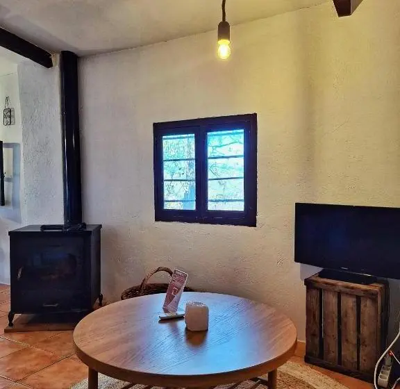 آپارتمان 1 خوابه با چشم‌انداز, Finca Serrato