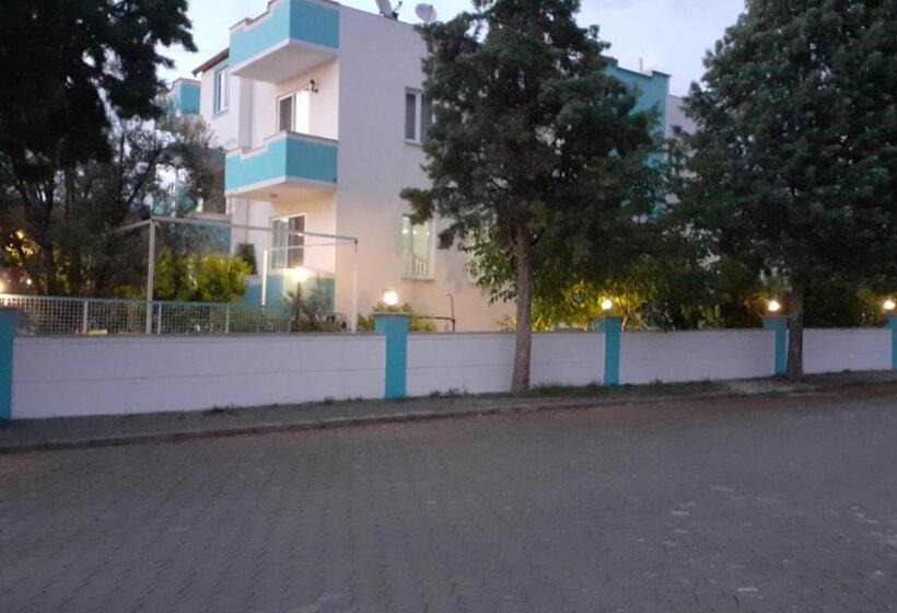 اتاق استاندارد با تخت بزرگ, The Cotton House