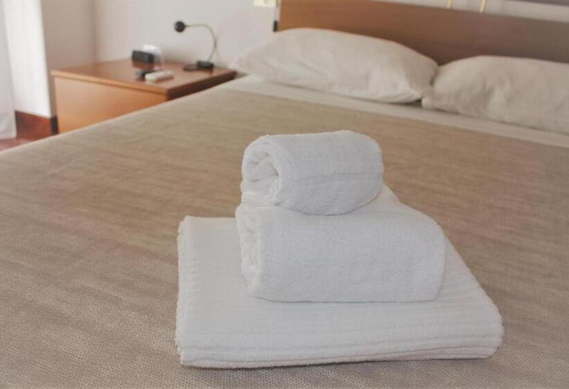 バルコニー付きデラックスルーム, Maruru B & B Dell Arte